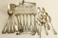 25 Teile Silberbesteck in überw. 800er Silber
