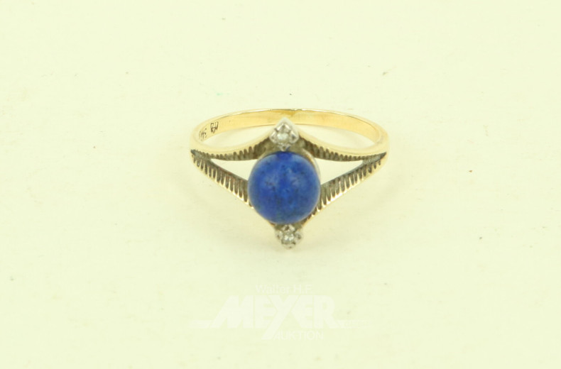 Ring mit 2 kl. Brillanten u. 1 Lapislazuli-Kugel