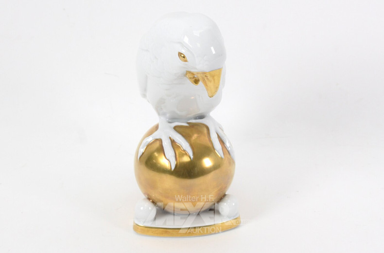 Porz.-Figur "Papagei auf Goldkugel"