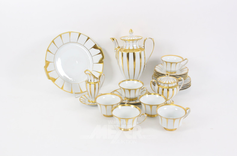 Porz.- Kaffeesericeteile mit Golddekor