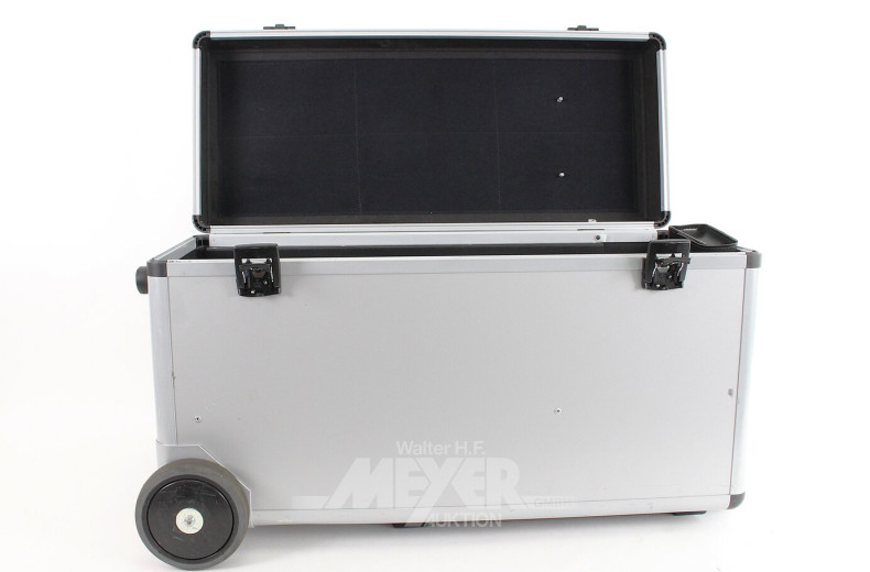 Laptop / Tablett Transportsystem mit zentraler Ladeeinrichtung