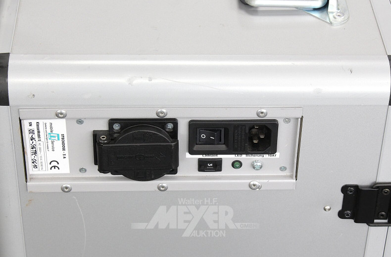 Laptop / Tablett Transportsystem mit zentraler Ladeeinrichtung