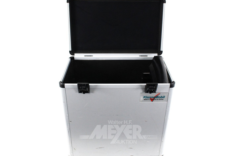 Laptop / Tablett Transportsystem mit zentraler Ladeeinrichtung