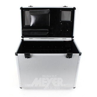 Laptop / Tablett Transportsystem mit zentraler Ladeeinrichtung