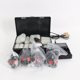 Posten Batterien, Akkus (tls. Lithium), Ladegerät, HD-Receiver, Anhängerkupplungskappen