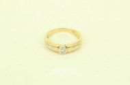 Solitärring, besetzt mit 1 Brillanten von ca. 0,1 ct