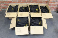 Posten EMS-Anzüge, gebraucht, tls. unbenutzt, aus Fitnessstudio-Insolvenz, ca. 59 Stk., Hersteller Symbiont, Modell 'Tec' in den Größen: