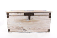 Holztruhe