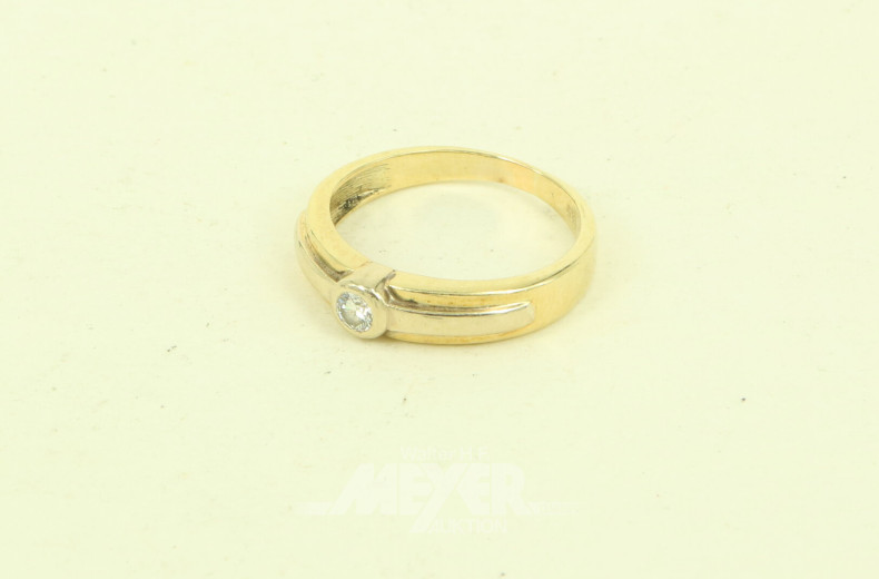 Solitärring, besetzt mit 1 Brillanten von ca. 0,1 ct