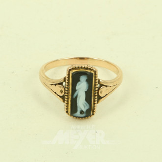 Ring mit Kamee