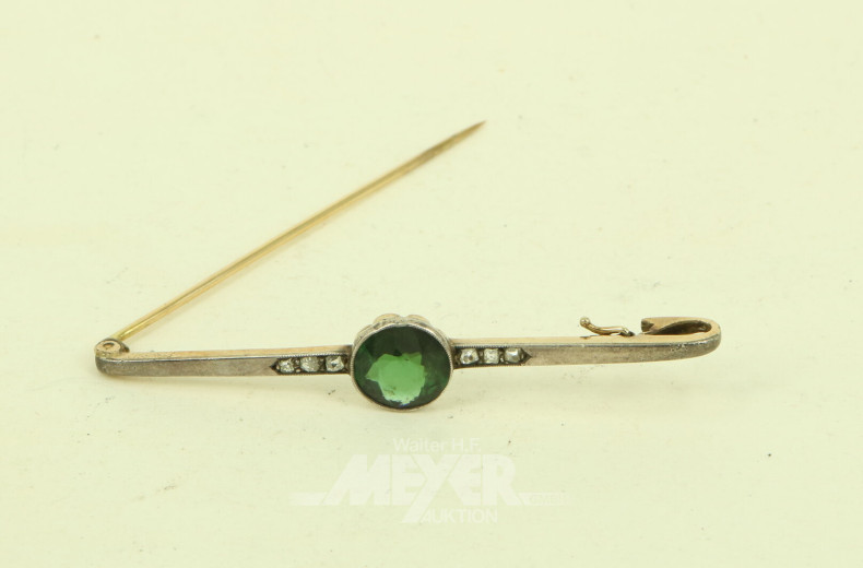 Stabbrosche mit grünm Farbstein u. 6 kl. Diamantrosen