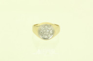 Ring mit kl. Brillanten im Kreis
