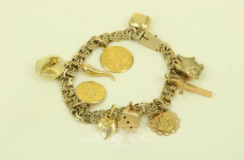 Bettelarmband in 333 GG mit 10 versch. Anhängern, davon 7x 750 GG, 2x 333 GG u. 1x 585 GG