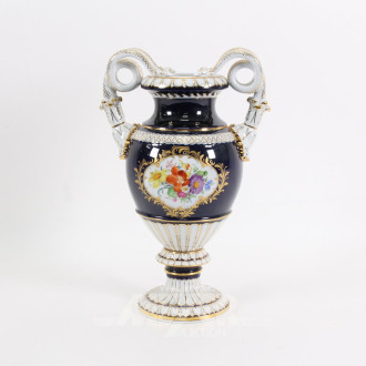 Schlangenhenkelvase, kobaltblau, mit Blumendekor