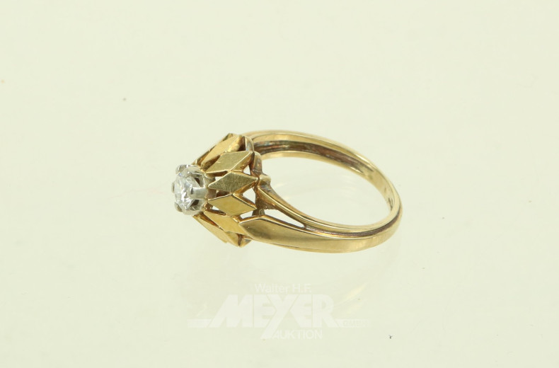 Solitärring, mit 1 Brillant von ca. 0,25ct