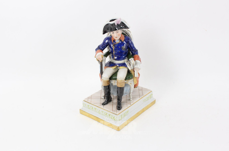 Porzellanfigur 'Der alte Fritz', sitzend