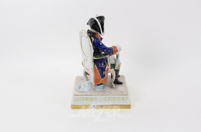 Porzellanfigur 'Der alte Fritz', sitzend