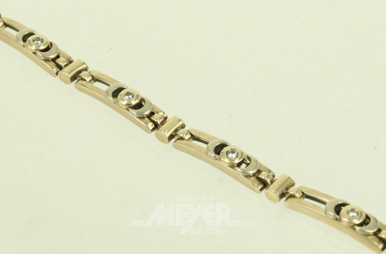 Gliederarmband mit beweglichen Elementen