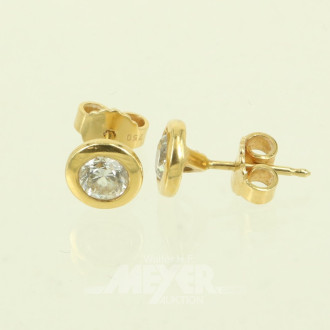 Paar Ohrstecker mit je 1 Diamant von ges. ca. 0.60ct (si-pi)