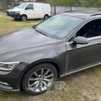 Volkswagen Passat Variant, urano grau