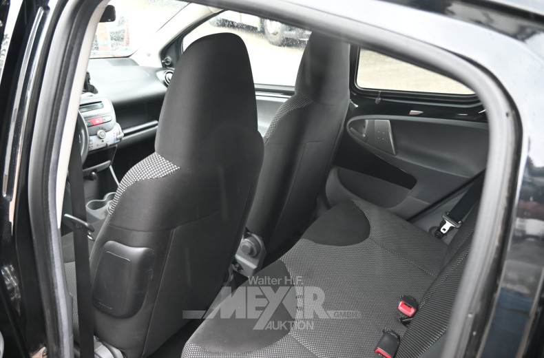 Toyota Aygo, schwarz