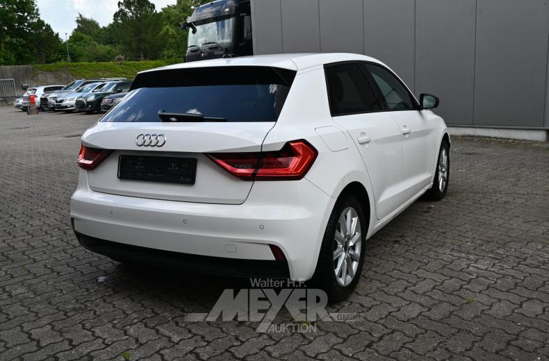 Audi A1 25 TFSI Sportback S tronic, cortina weiß