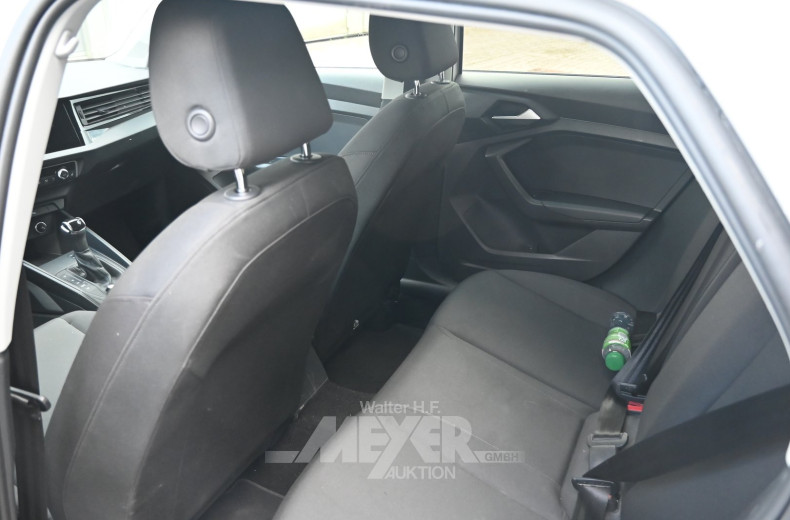 Audi A1 25 TFSI Sportback S tronic, cortina weiß
