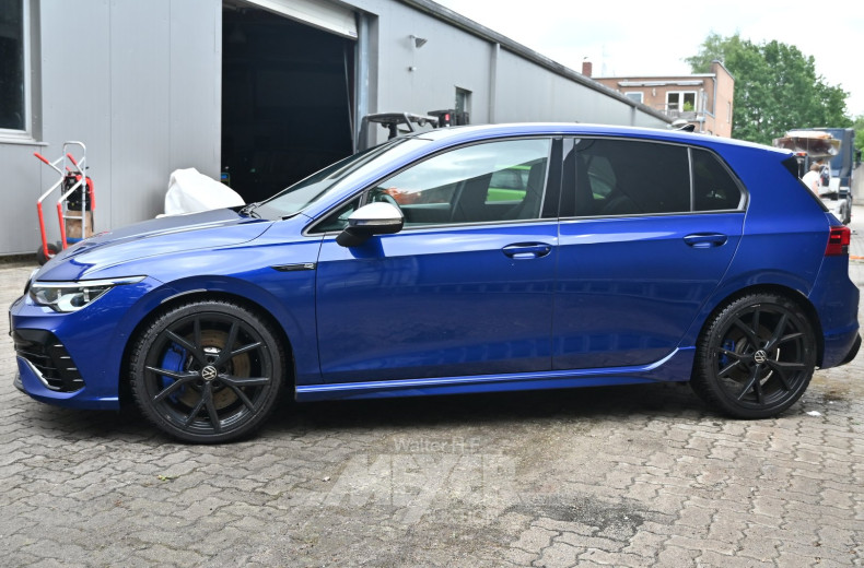 Volkswagen Golf VIII 2.0 TSI OPF 4Motion DSG R, lapiz blau