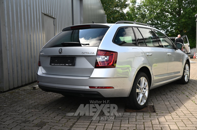Skoda Octavia Combi 1.6 TDI, brilliant silver metallic