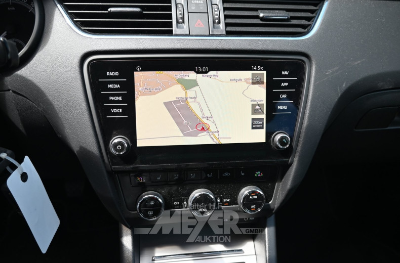Skoda Octavia Combi 1.6 TDI, brilliant silver metallic