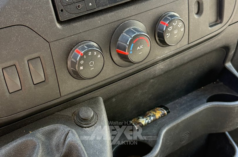 Nissan NV400 Kastenwagen, weiß