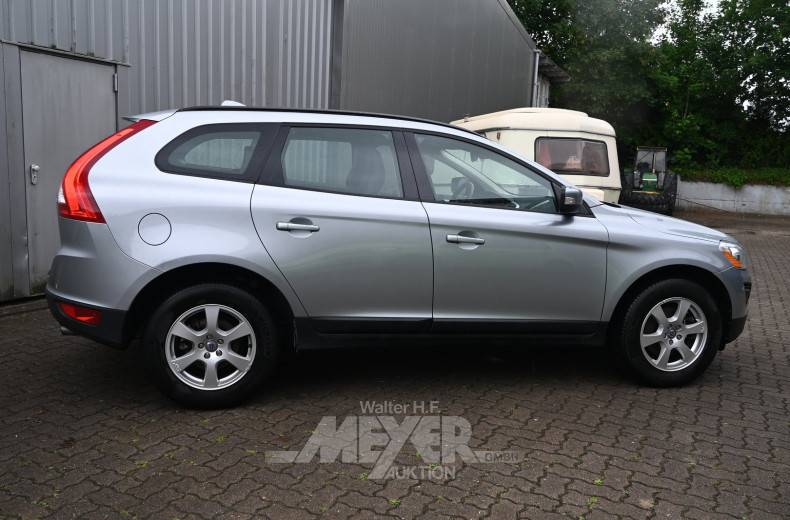 Volvo XC60 T5 Summum Powershifter, silber