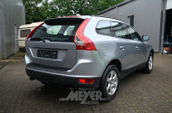 Volvo XC60 T5 Summum Powershifter, silber
