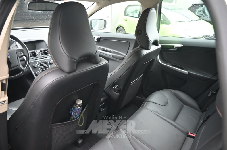 Volvo XC60 T5 Summum Powershifter, silber