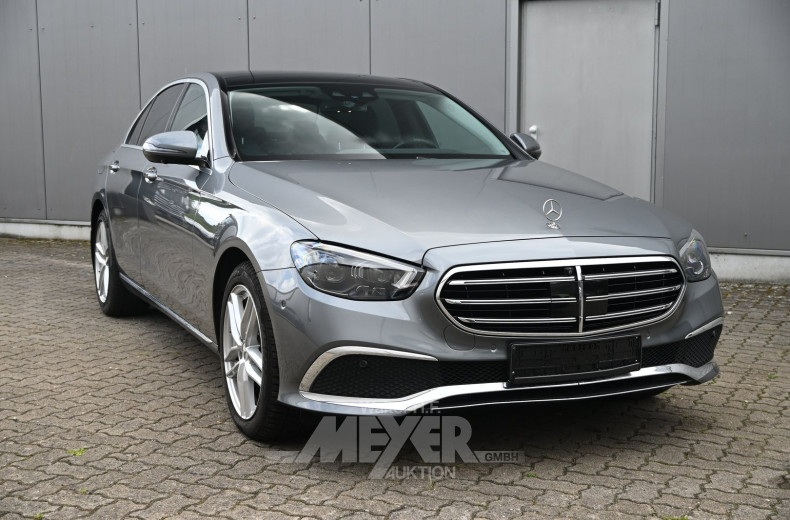 Mercedes-Benz E400d Limousine, silbergrau
