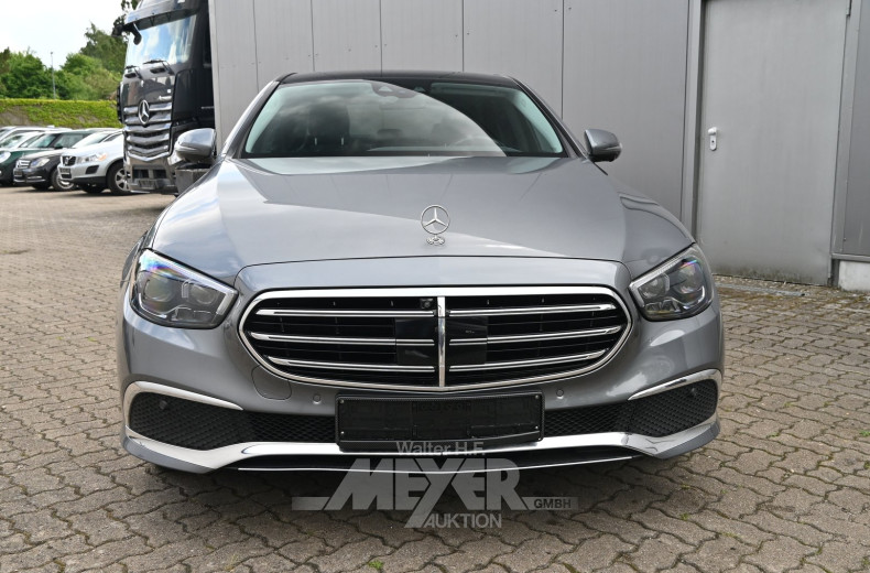 Mercedes-Benz E400d Limousine, silbergrau