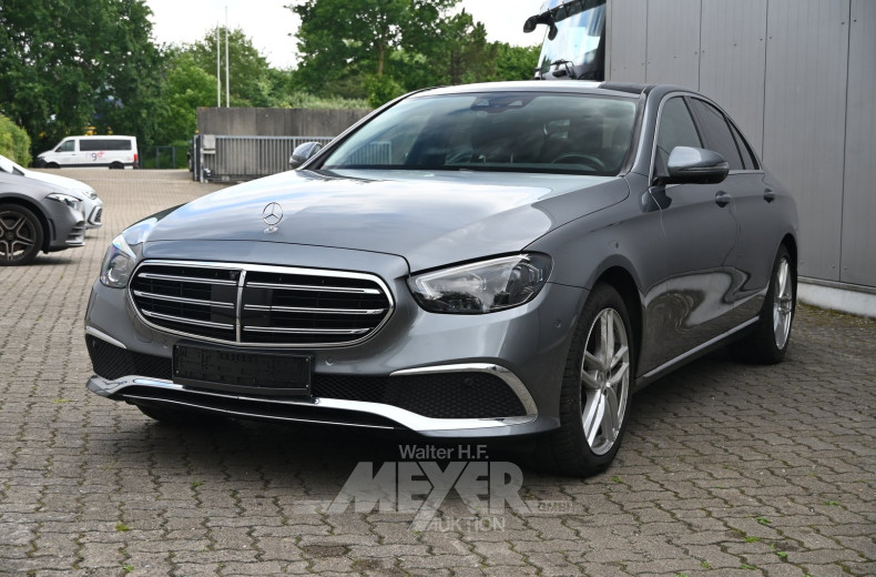 Mercedes-Benz E400d Limousine, silbergrau