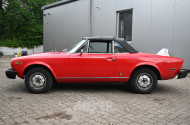 Fiat Spider 124 CSI Cabrio, rot