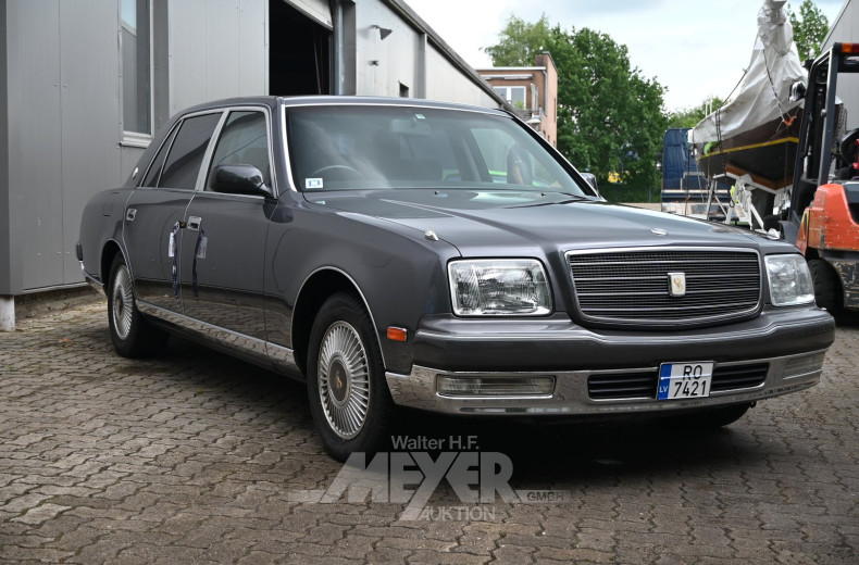 Toyota Century 5.0L V12