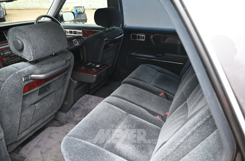 Toyota Century 5.0L V12