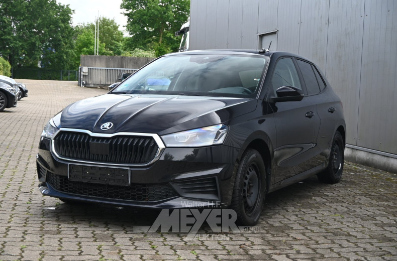 Skoda Fabia 1.0 TSI Ambition, black magic perleffekt