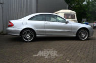Mercedes-Benz CLK320 Elegance, silber metallic