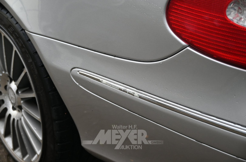 Mercedes-Benz CLK320 Elegance, silber metallic