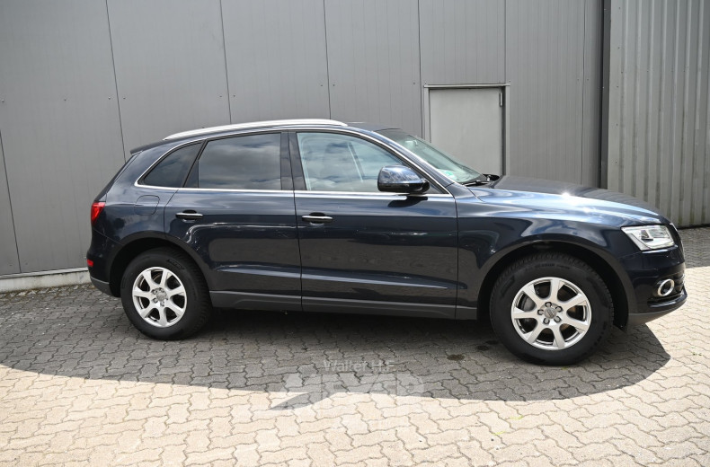 Audi Q5 2.0 TFSI quattro tiptronic, mondscheinblau metallic