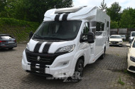 Wohnmobil Citroen / Capron mit Sunlightaufbau, teilintegriert