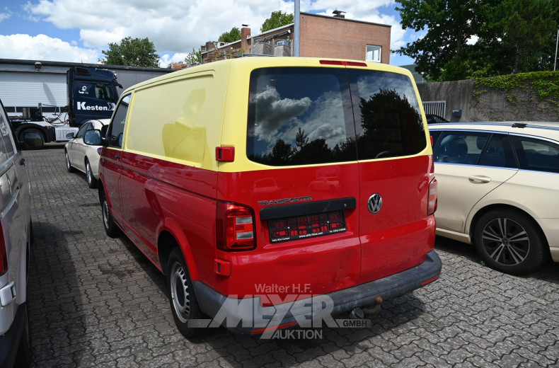 Volkswagen T6 Transporter, teilfoliert, gelb/rot