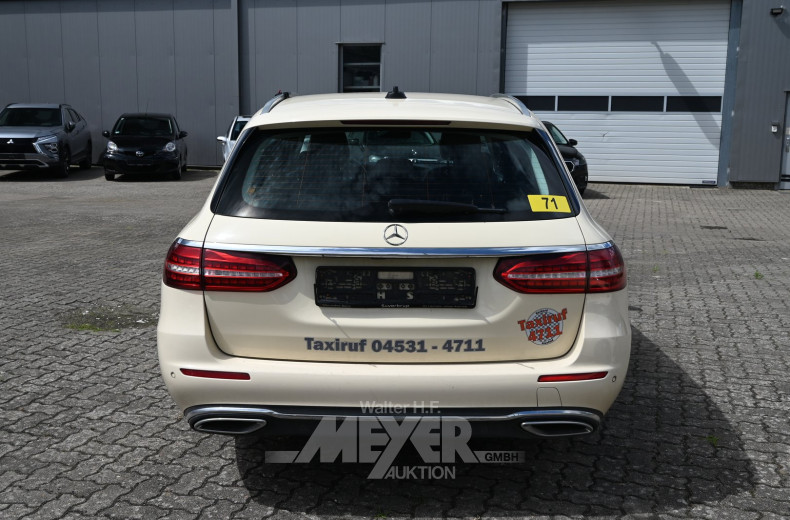Mercedes-Menz E200 d T 9G-Tronic, light ivory