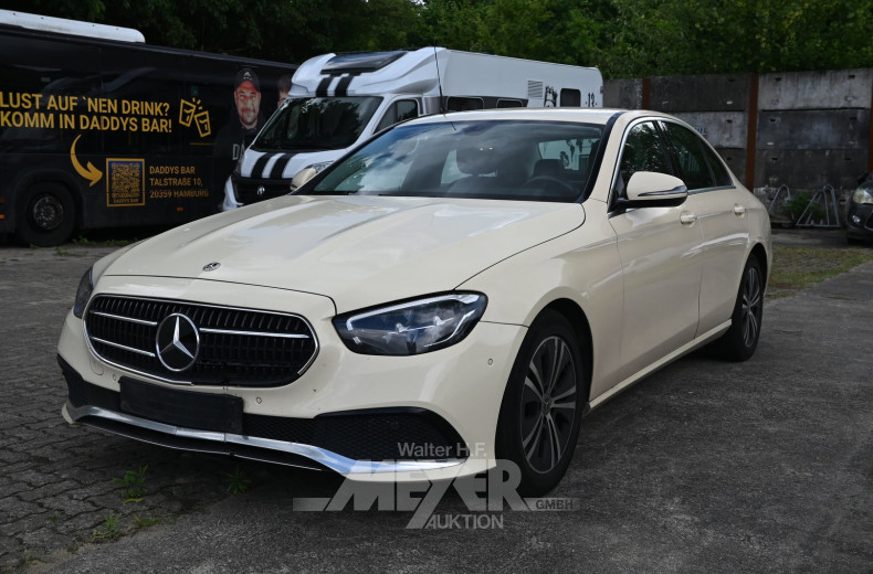 Mercedes-Benz E200 d 9G-Tronic, light ivory