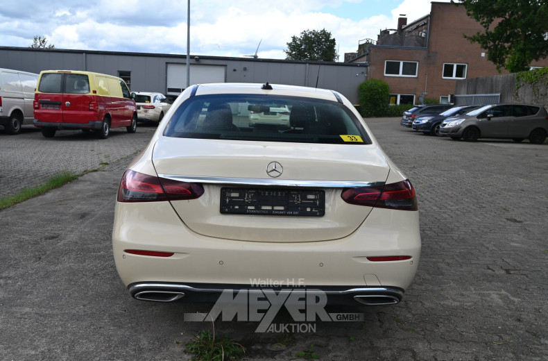Mercedes-Benz E200 d 9G-Tronic, light ivory
