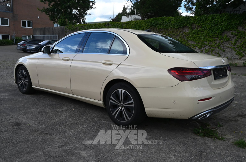 Mercedes-Benz E200 d 9G-Tronic, light ivory